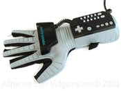 OFFICIAL POWER GLOVE (NINTENDO) (used)
